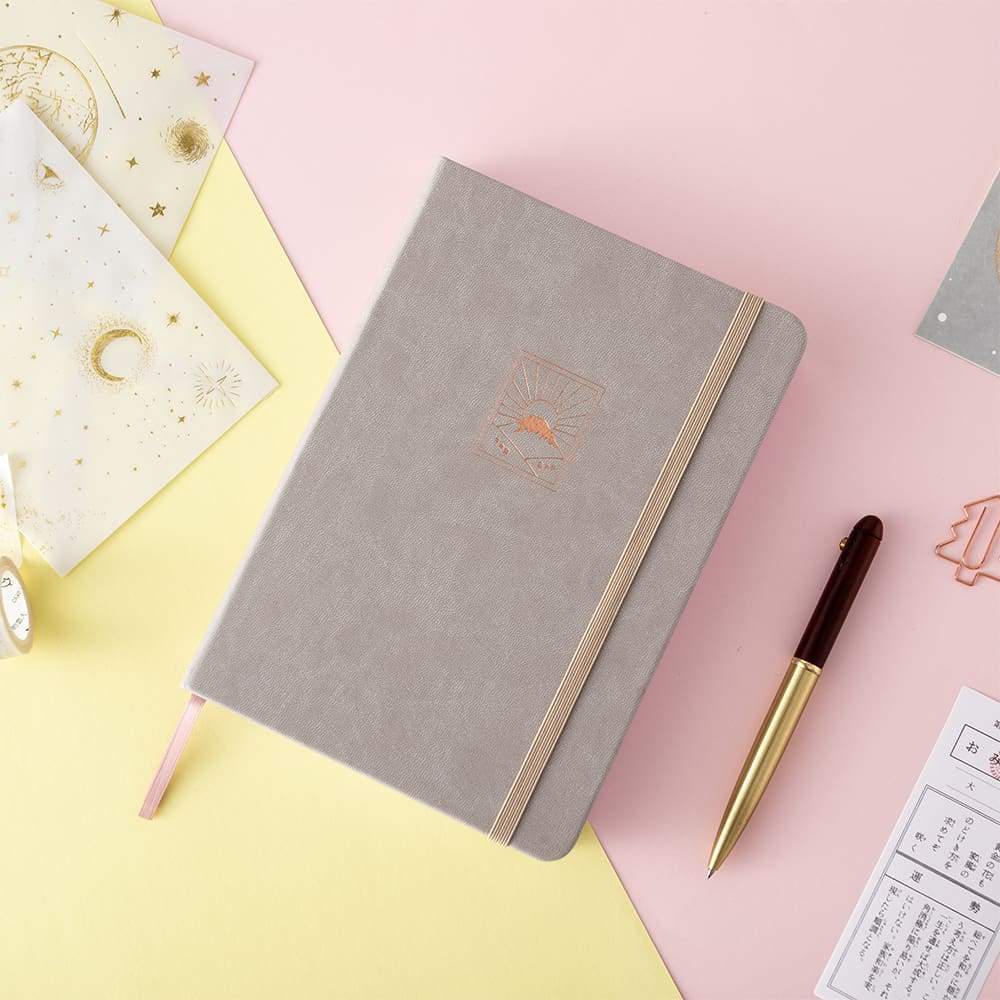 Tsuki Fuji-san Bullet Journal