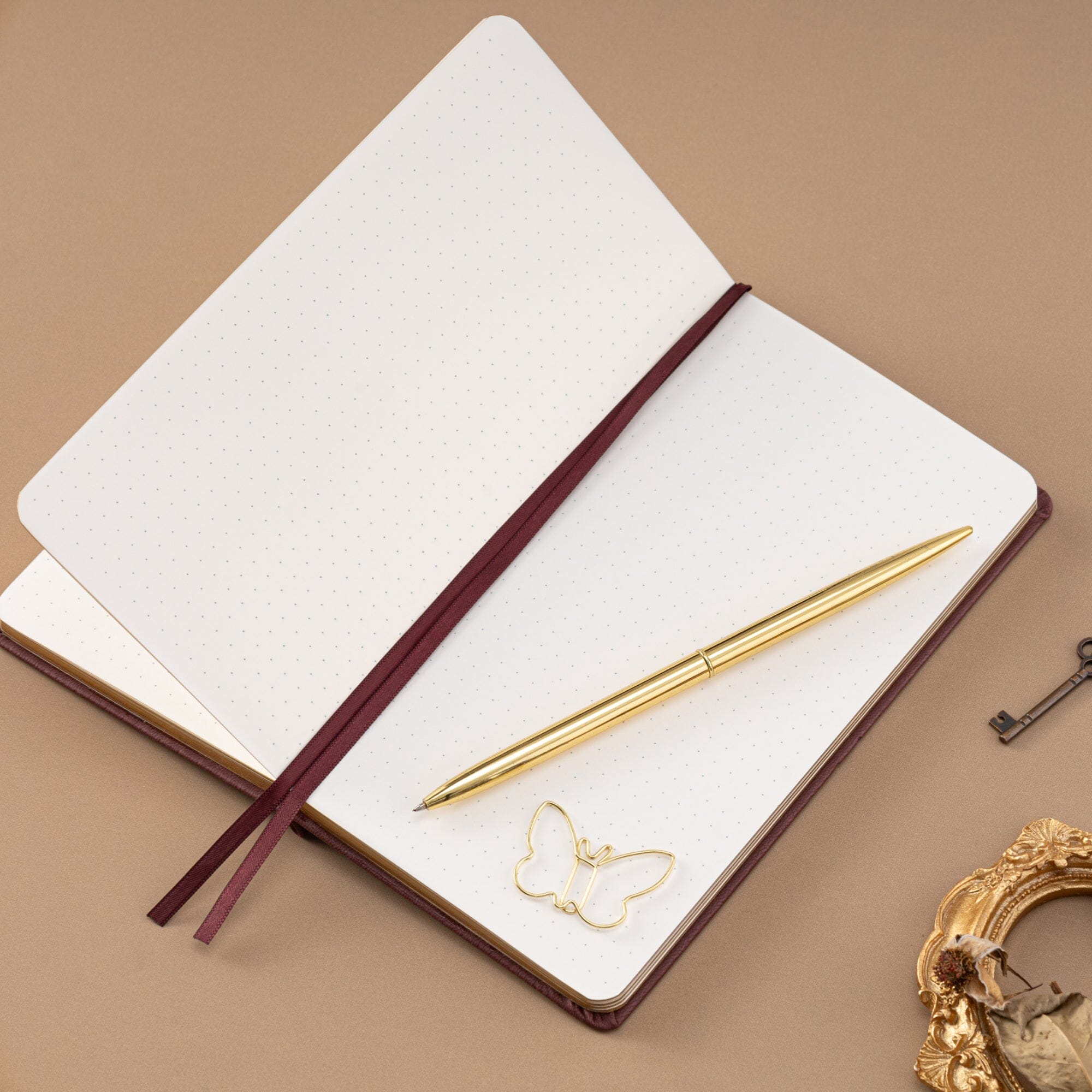 Tsuki ‘Dark Academia’ Travel Notebook ☾