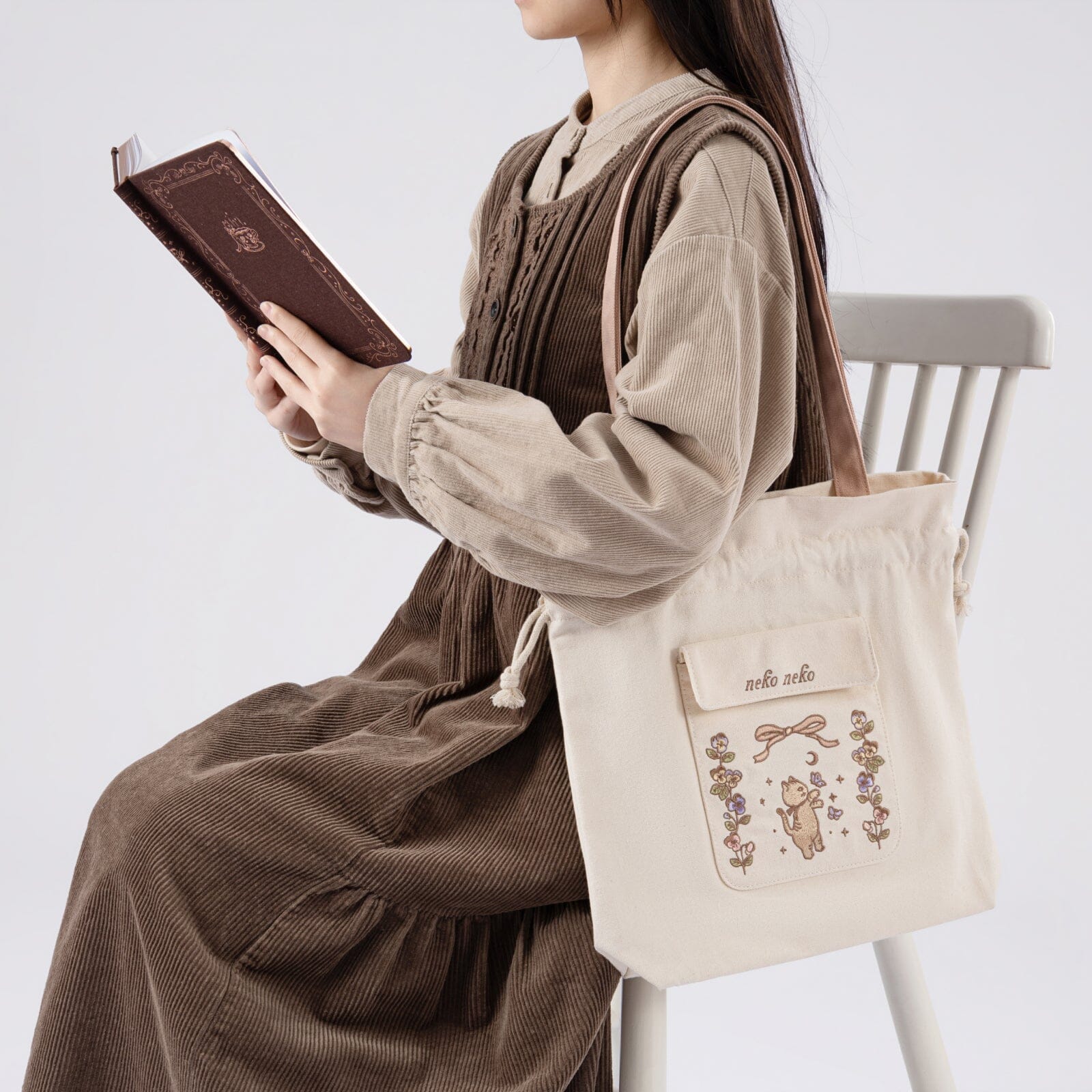 Tsuki ‘Vintage Neko’ Limited Edition Embroidered Tote Bag ☾