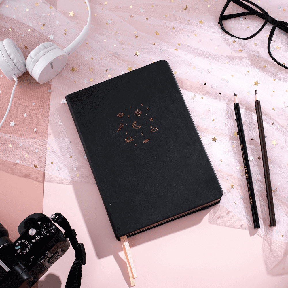 Tsuki Black Paper Ringbound Bullet Journal ☾ – NotebookTherapy